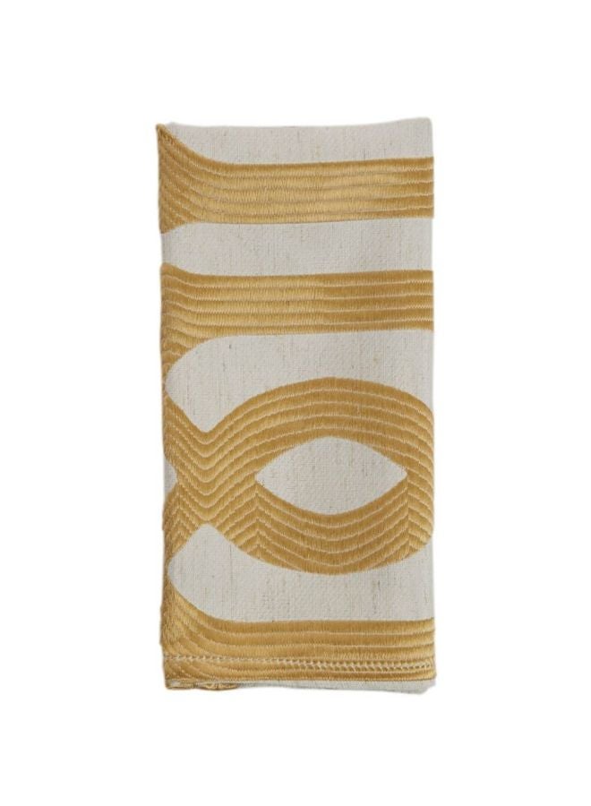 ليفينغ سبيس مناديل مائدة فاخرة بنقوش هندسية كريم / ذهب 46x46سم - Image 3