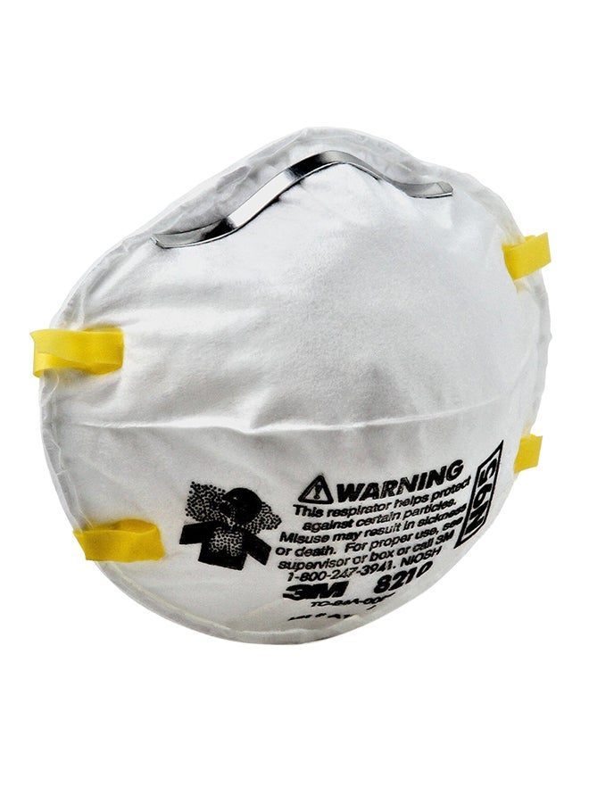 3M - N95 8210 Face Mask - Image 1
