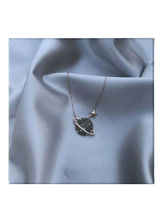 Star Shaped Necklace Framed Wall Painting Grey/Black/Gold 30x30centimeter