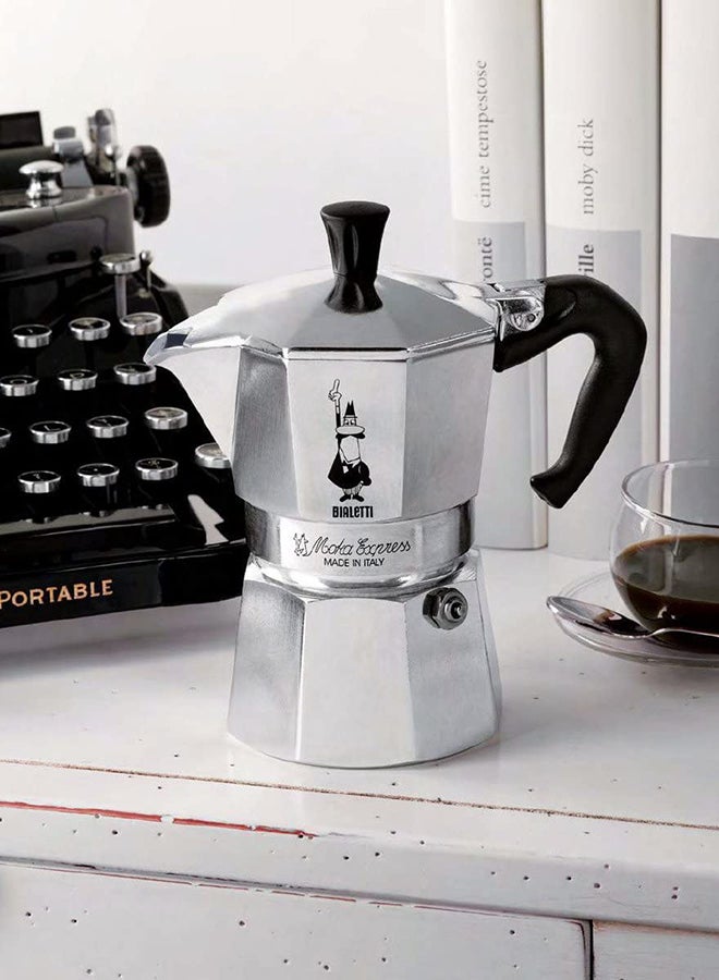 BIALeTTI - Moka Espresso Maker BE-1162 Silver - Image 1