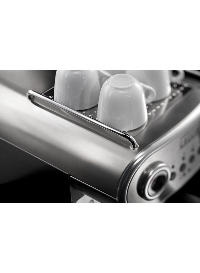 GAGGIA - Carezza Deluxe Manual Espresso Machine 1.4 L 1900.0 W RI8525/08 Black/Silver - Image 1