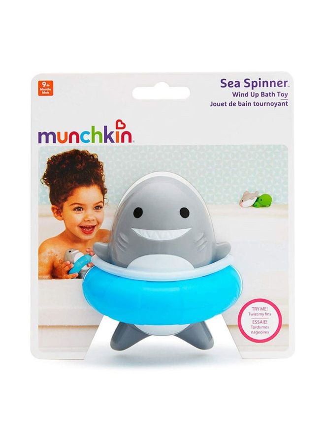Munchkin Sea Spinner Wind-Up Shark Bath Toy  - Image 3