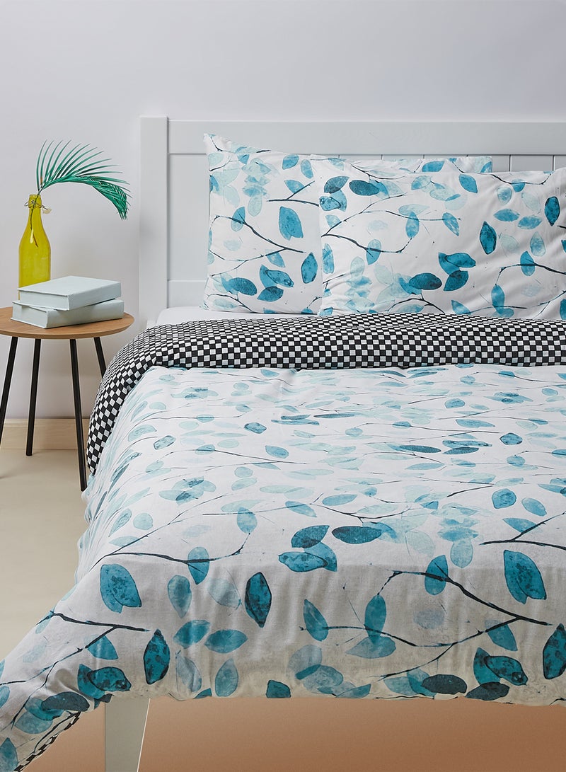 Amal Duvet Cover And 2 Pillow Covers, 100% Cotton, Breathable And Lightweight Cotton Light Blue/White King - Image 1