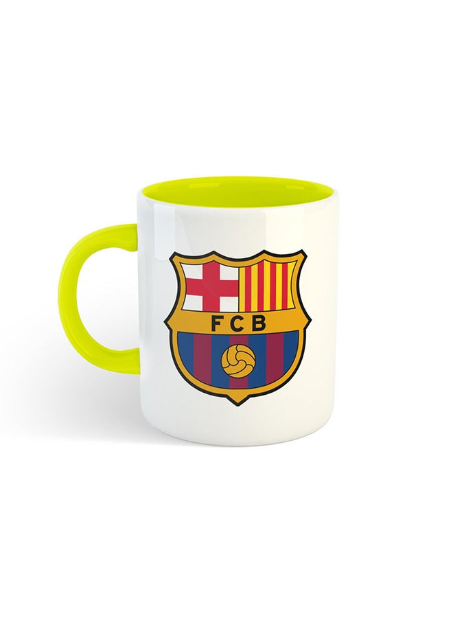 مج بطبعة شعار نادي رياضي أبيض/أصفر