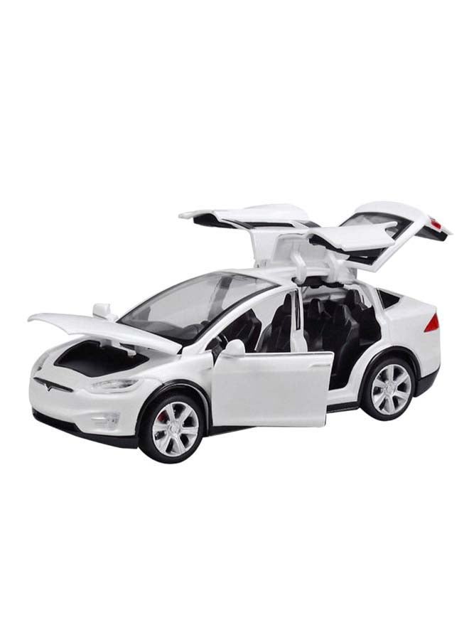 Light And Sound Effect Die-Cast Tesla Car  - Image 1