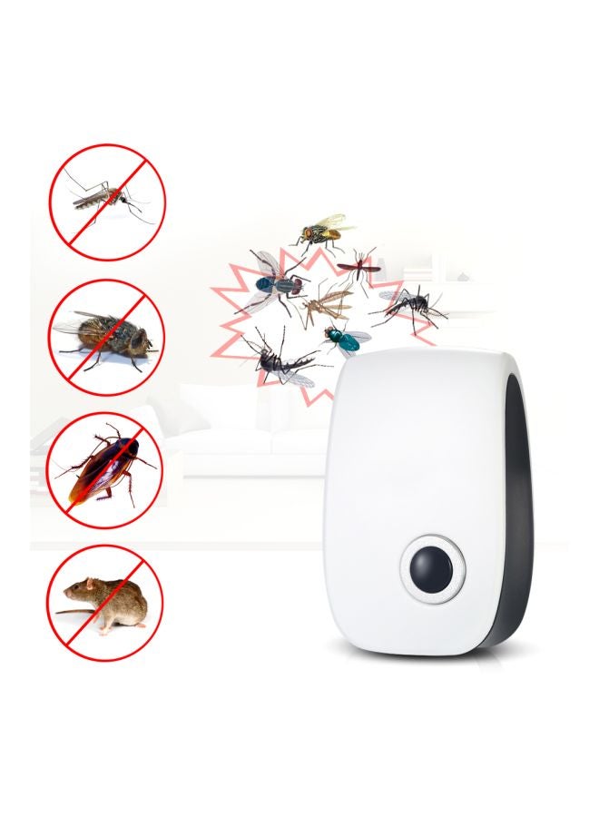 4-Piece Electronic Ultrasonic Pest Repeller 6W White - Image 3