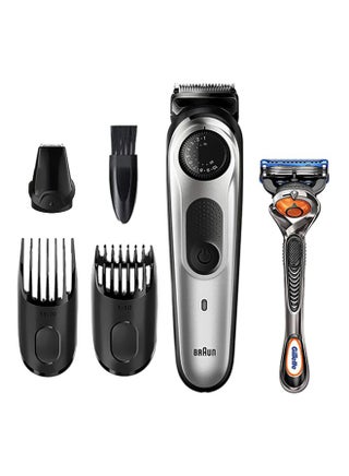 BT5260 rechargeable Beard trimmer & hair trimmer. 39 length settings & lifetime sharp metal blades deliver ultimate precision for an even cut. Black/Silver - v1593071304/N38929857A_1