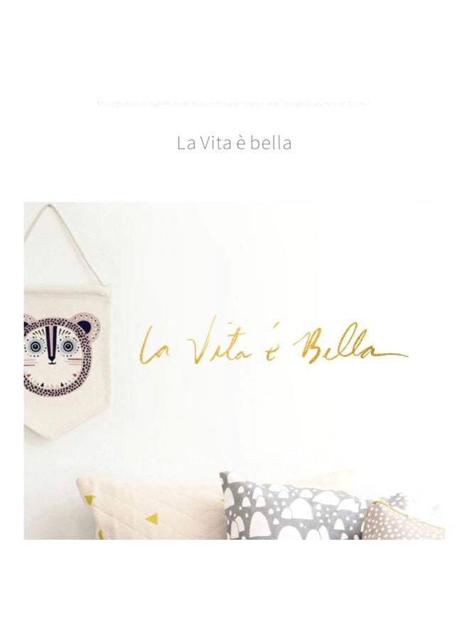 "ملصق جداري للزينة بطبعة عبارة "La Vita Bella" ذهبي 65x13سم - Image 2