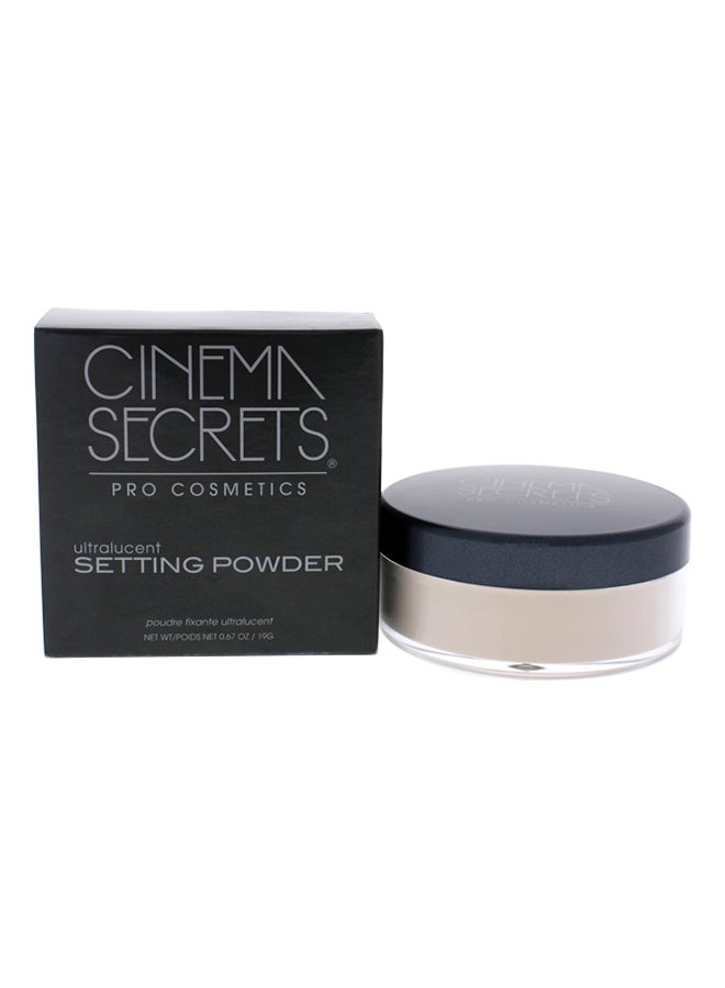 سينما سيكرتس - Ultralucent Setting Face Powder Soft Light - Image 1