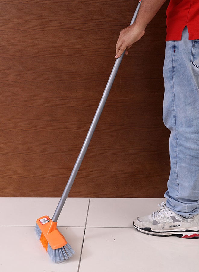ديلكاسا مكنسة بمقبض من الخشب برتقالي/فضي  - Image 4