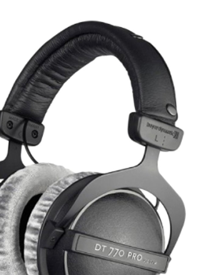 بيير ديناميك سماعة رأس DT 770 برو للأستوديو بتصميم محمول ومغلق من الخلف ومقاومة 32 أوم أسود/رمادي - Image 2