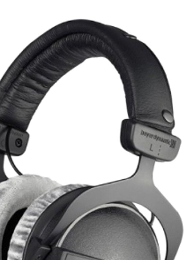 بيير ديناميك سماعة رأس DT 770 برو للأستوديو بتصميم محمول ومغلق من الخلف ومقاومة 80 أوم أسود/رمادي - Image 2