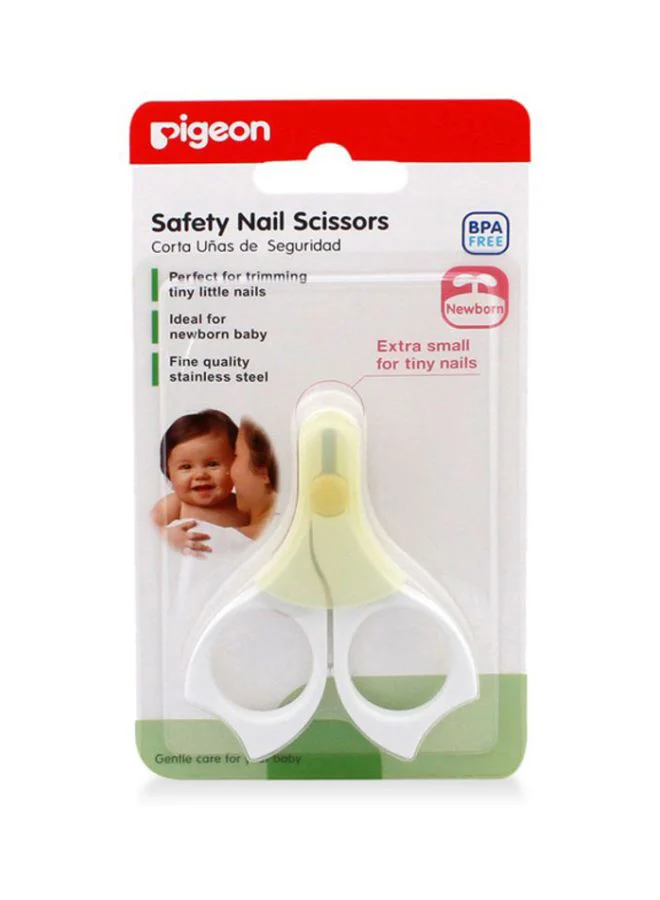 pigeon BPA-free Safety Nail Scissors Extra Small for Newborn, White/Yellow - 4902508108072