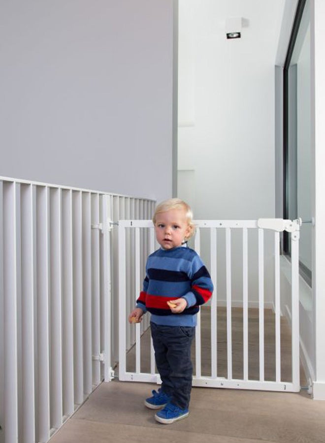 CHILDHOME Maestro Door And Stair Guard - White  - Image 3