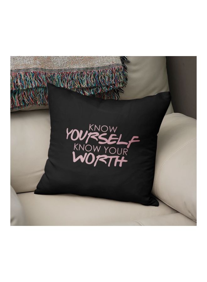 "وسادة زينة مطبوع عليها عبارة "Know Yourself Know Your Worth" أسود/وردي 16x16بوصة - Image 2