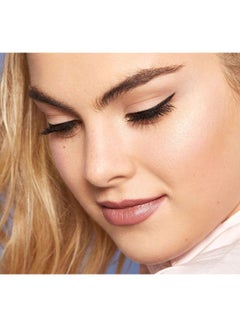e.l.f. Shimmer Highlighting Powder Pearl Glow  - Image 4