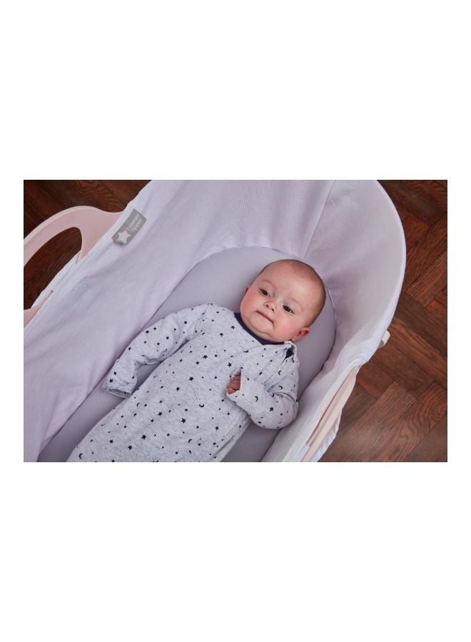 tommee tippee - Sleepee Moses Basket With Stand - Mint Green/White - Image 1