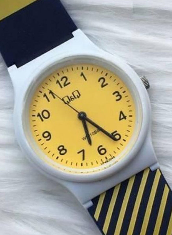 Q&Q Analog Wrist Watch VP46J049Y - 34 mm - Image 2