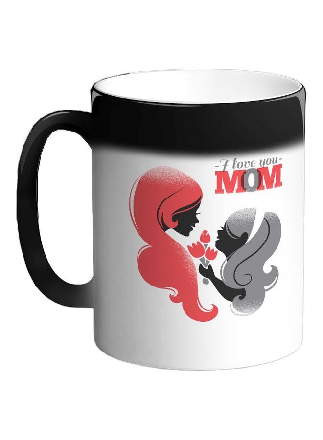 ديكالاك مج قهوة متغير اللون بطبعة عبارة "I Love You Mom" أسود 325ملليلتر - Image 1