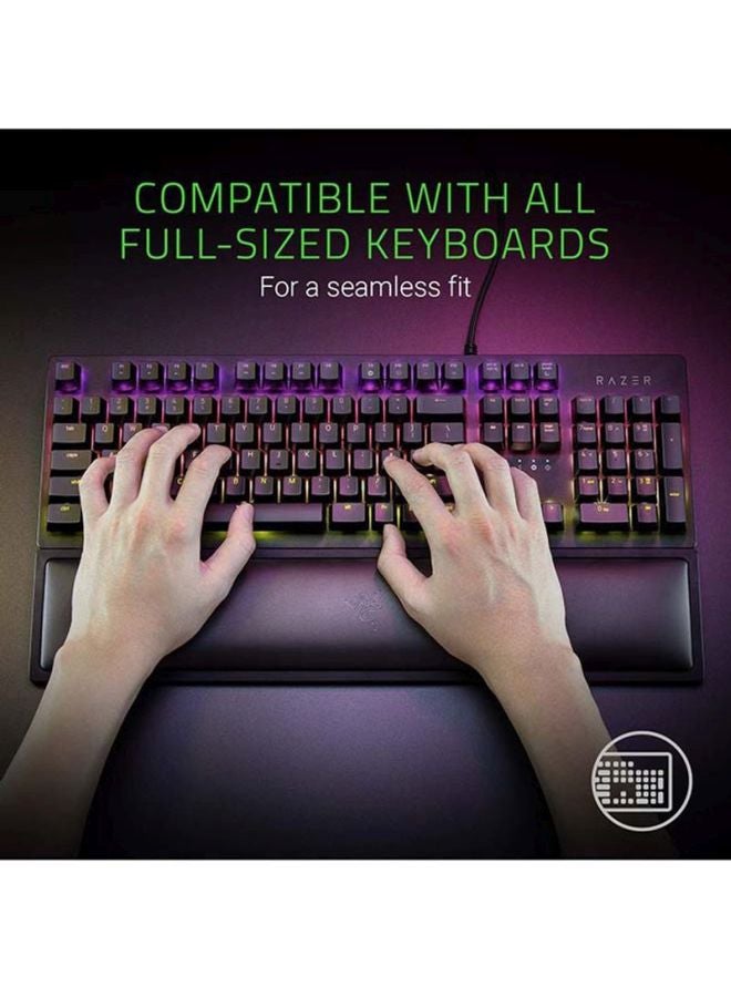 Razer Ergonomic Wrist Rest For Full-sized Keyboards - Plush Leatherette Cushion, Anti-Slip Rubber Feet, Compatible With All Full-Sized Keyboards - Black Black - Image 5