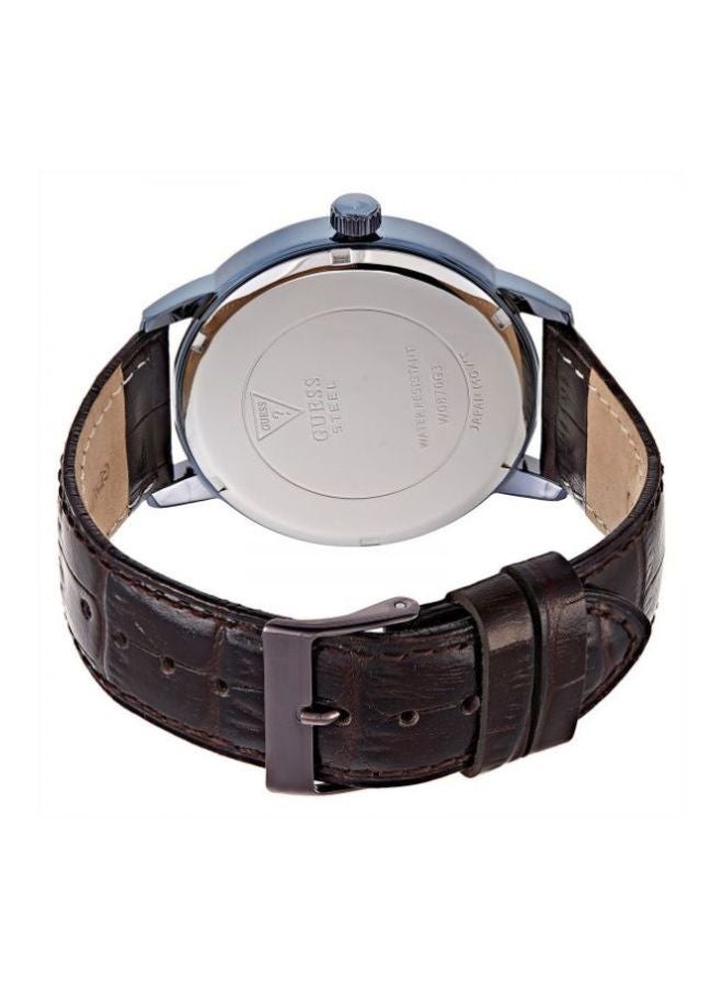 GUESS Men's Water Resistant Analog Watch W0870G3 - Image 2