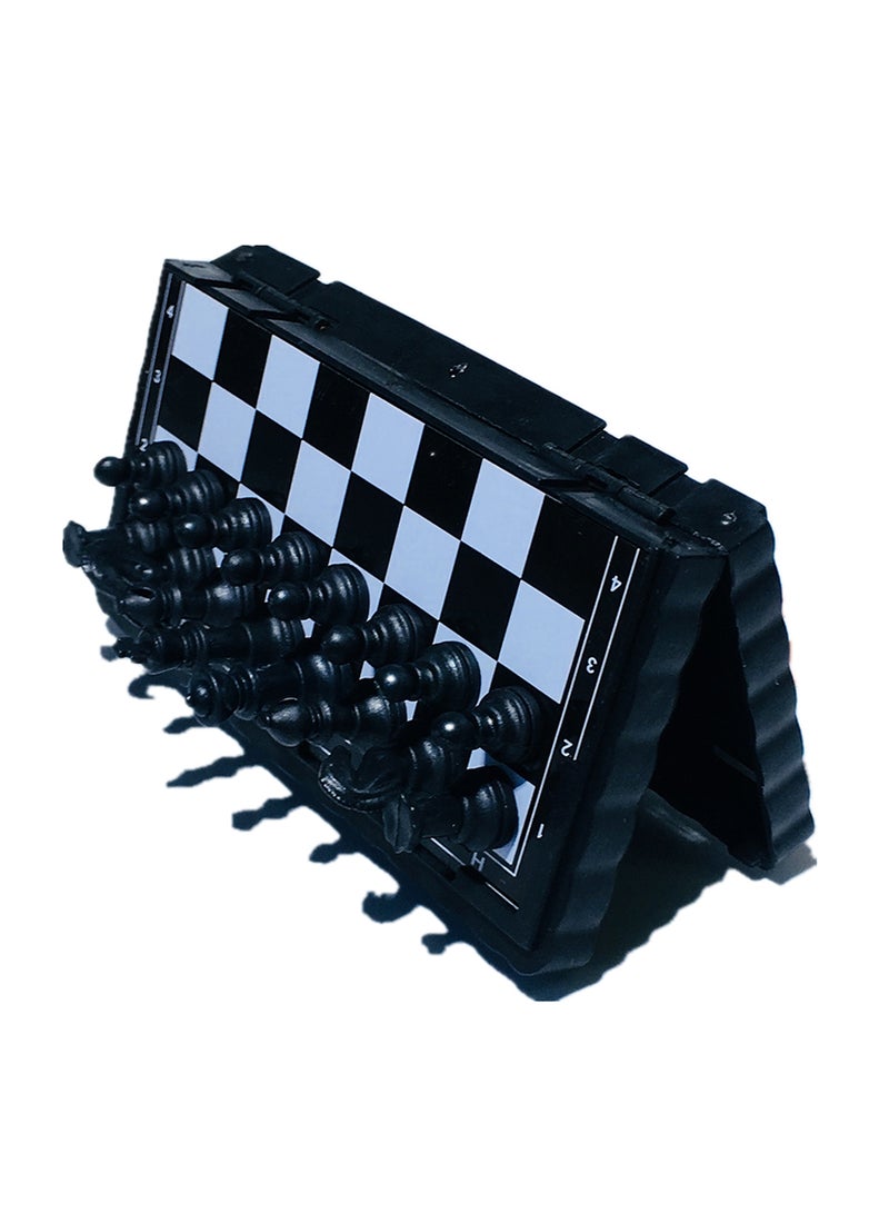 BRAINS Chess Game - Image 1