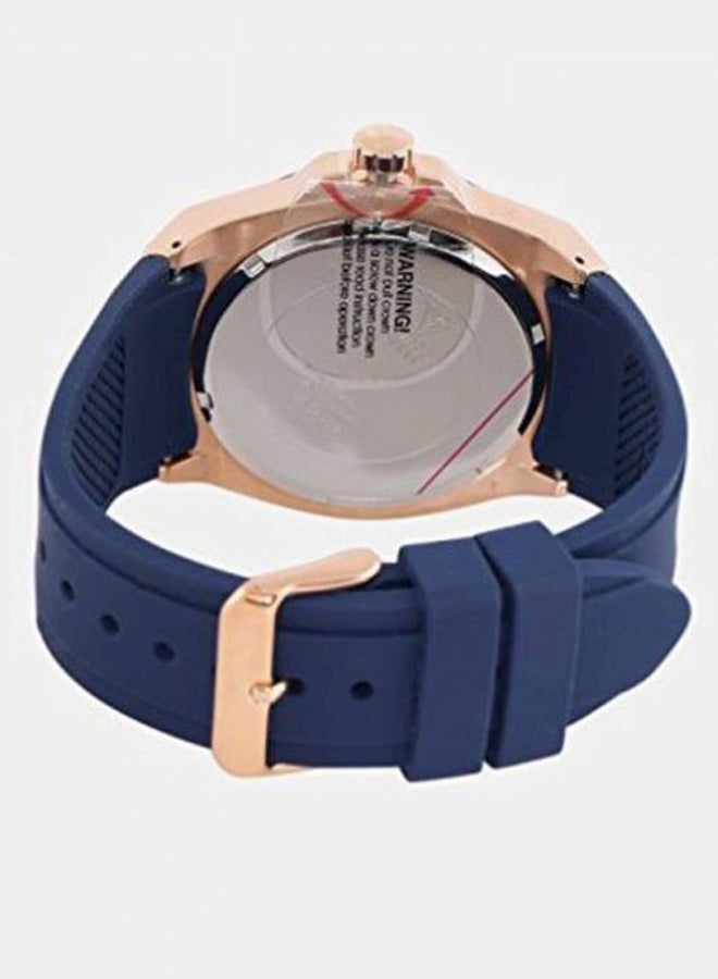 Men's Water Resistant Analog Watch W1049G2