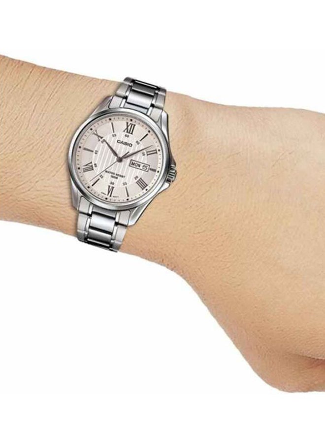 CASIO Men's Water Resistant Analog Watch MTP-1384D-7A - 47 mm - Silver - Image 5