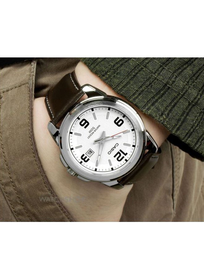 CASIO Women's Leather Analog Water Resistant Wrist Watch LTP-1314L-7AVDF  - Image 4