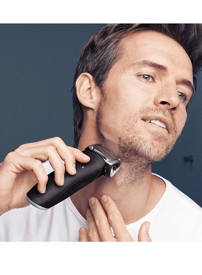 BRAUN - Series 7 Shaver With Case Black - Image 1