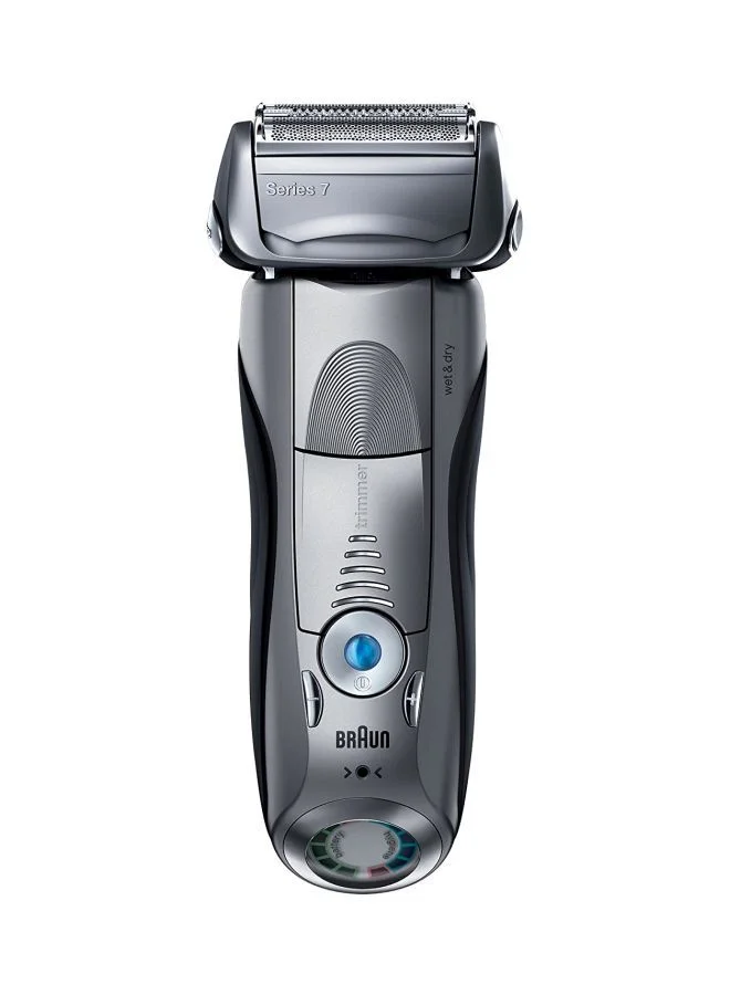 BRAUN Electric Wet And Dry Shaver