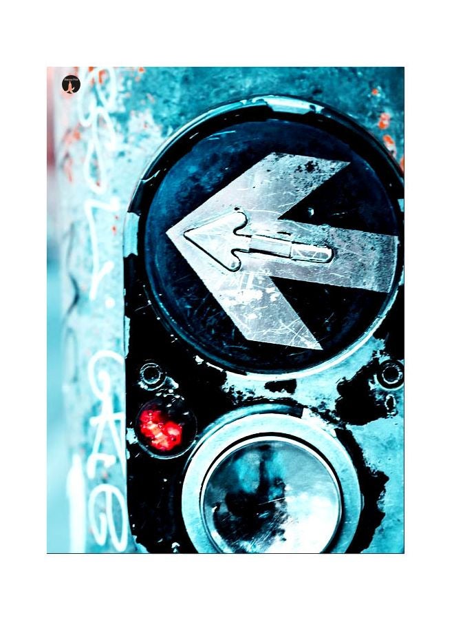 BP Arrow Sign Themed Decorative Metallic Plate Blue/Red/Black 20x15cm