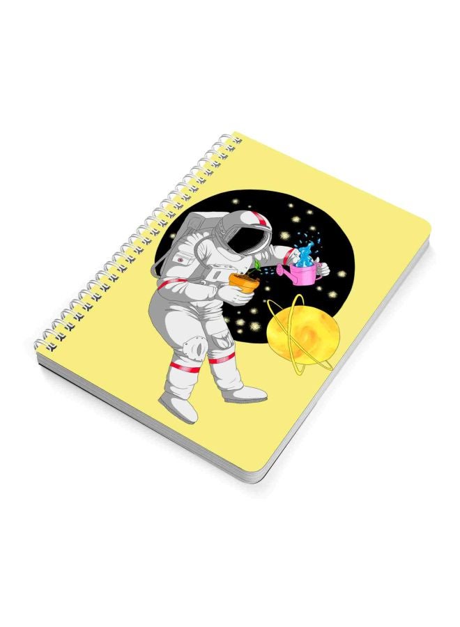 لوحة دفتر ملاحظات قياس A5 بسلك حلزوني مزين بطبعة أصفر/أسود/أبيض - Image 2