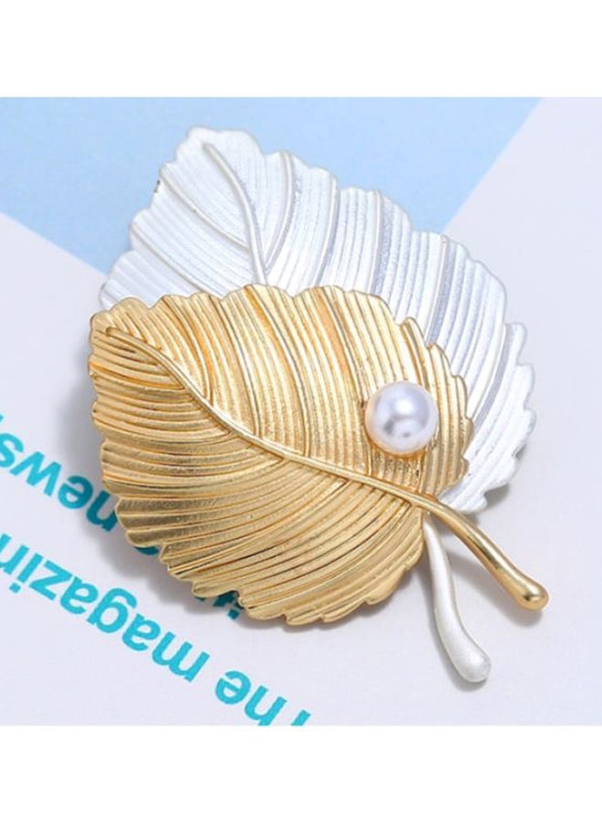 Beauenty - Leaf Shaped Imitation Pearl Brooch - Image 1
