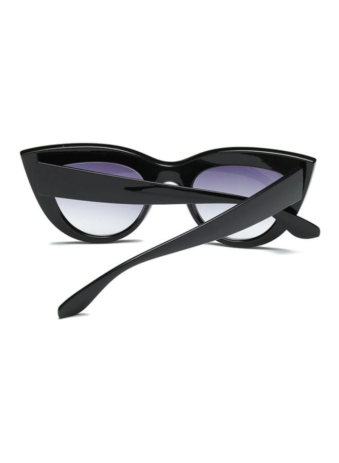 Sharpdo Women's UV Protection Cat-Eye Sunglasses - Image 4