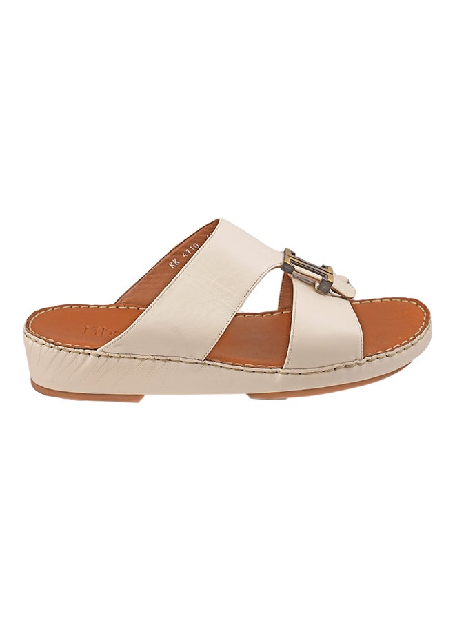 barjeel uno - Solid Metal Detail Arabic Sandals Beige - Image 1