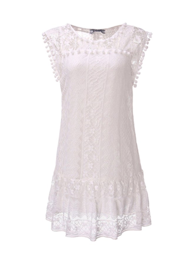 جوي شيك فستان من الدانتيل مزين بشراشيب أبيض - Image 2