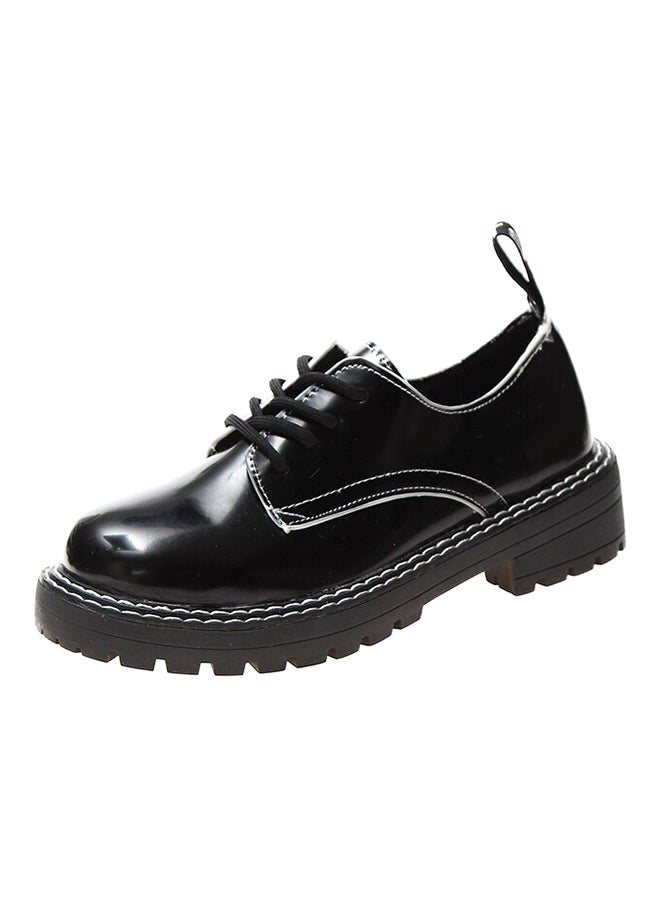 Women's Patent Finish Sneakers Black 