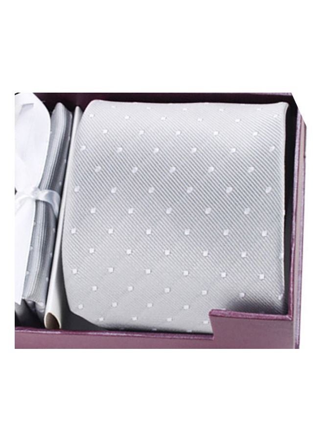 جوي شيك طقم ربطة عنق بتصميم منقط مع أزرار أكمام القمصان رمادي/أبيض - Image 2