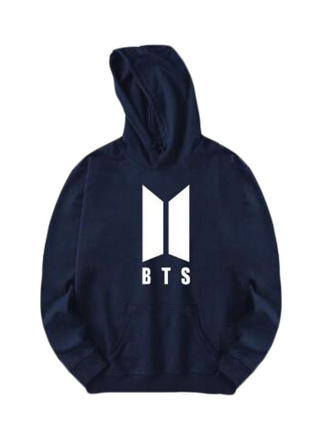 جوي شيك طقم هودي بطبعة BTS من قطعتين أزرق/أبيض  - Image 1