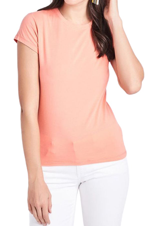 بيسيك إكس إكس قميص بفتحة رقبة دائرية وردي - Image 1