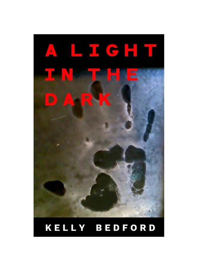 A Light In The Dark paperback english 