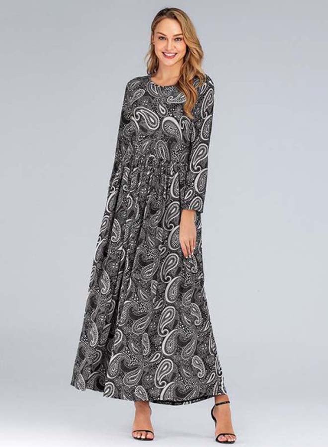 Generic Printed Maxi Dress Grey/White/Black  - Image 5