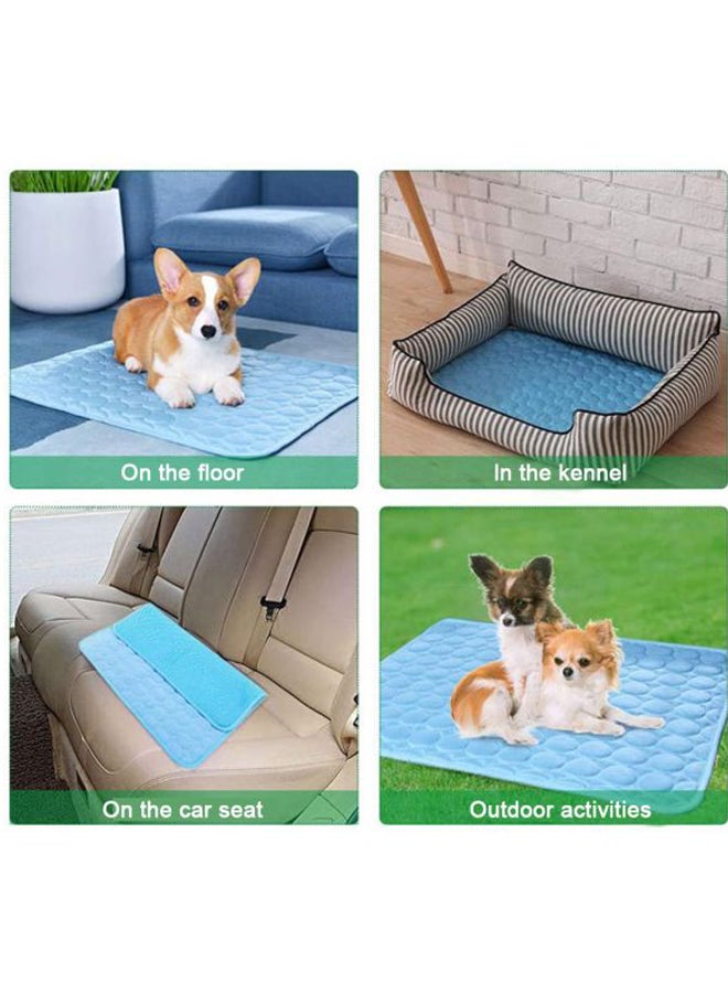 بساط تبريد للصيف بتصميم مربع أزرق 23x4x18سم - Image 3