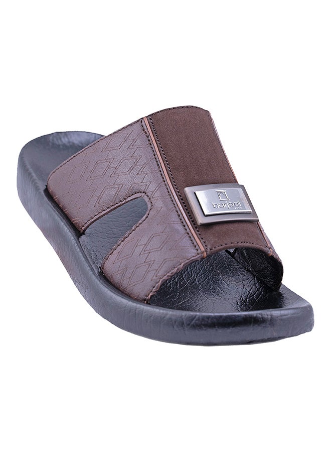 barjeel uno - Kids Nubuck Print Arabic Sandals Brown - Image 1