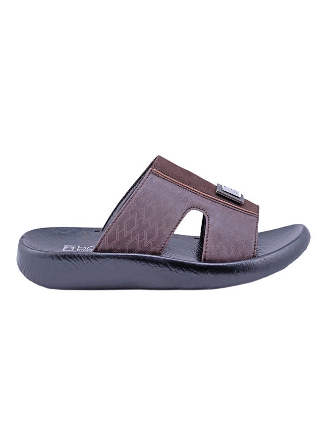 barjeel uno - Kids Nubuck Print Arabic Sandals Brown - Image 1
