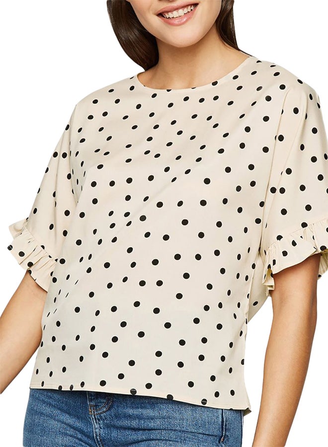 نيو لوك بلوزة منقّطة ومزينة بكشكش طُعبة بالأبيض - Image 1