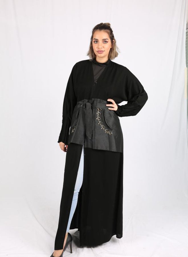 عباية مطرزة برقبة على شكل حرف V أسود/ رمادي/ ذهبي - Image 4