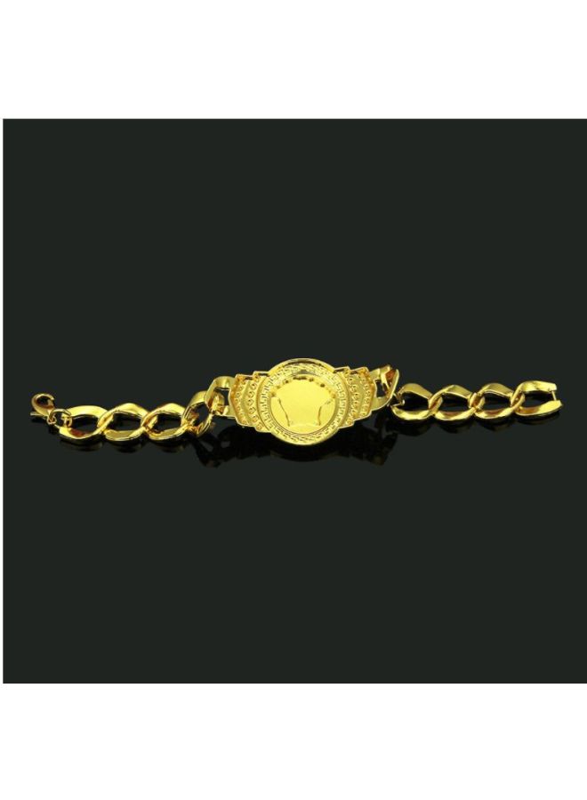 بيوينتي قلادة بدلاية من خليط الزنك بتصميم رأس مغني هيب هوب - Image 3