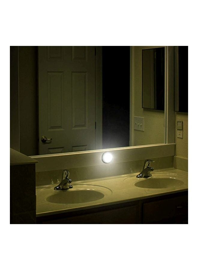 Generic - 3-Piece Motion Sensor LED Light With Adhesive Pad White 9x8x2cm - Image 1